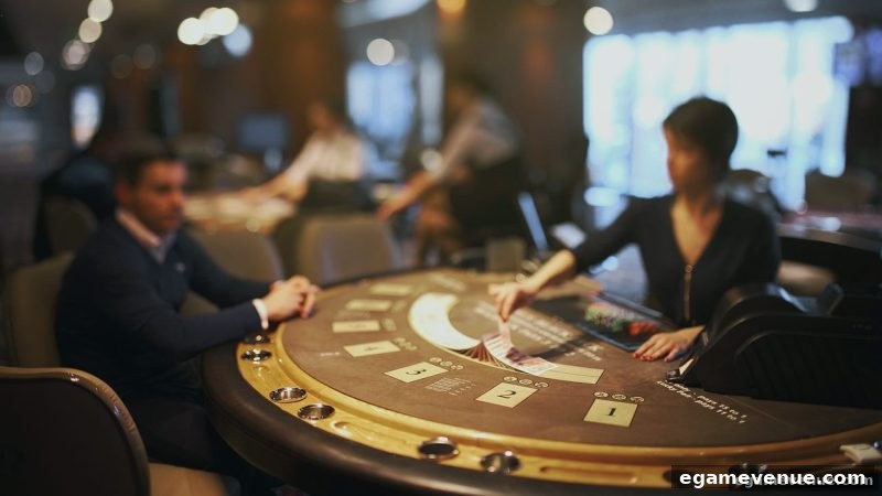 电子游艺场所深度解析：桌游胜负转折点与滚球技巧的制胜之道